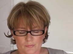 Flora cums in glasses